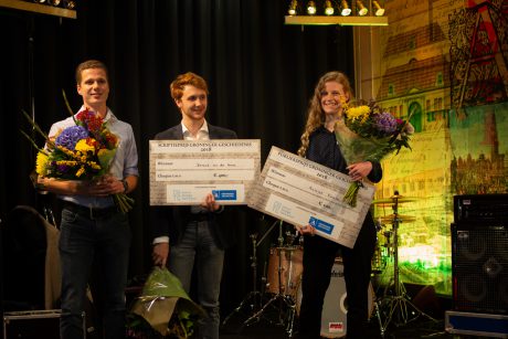 Alle genomineerden van de Scriptieprijs. V.l.n.r. Eelco Pietersma, Barend van der Have (winnaar juryprijs) en Annejet Fransen (winnaar publieksprijs)